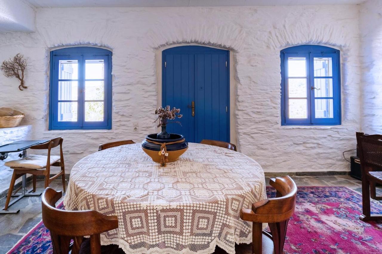Traditional Village House On Kea Milopótamos Exterior foto